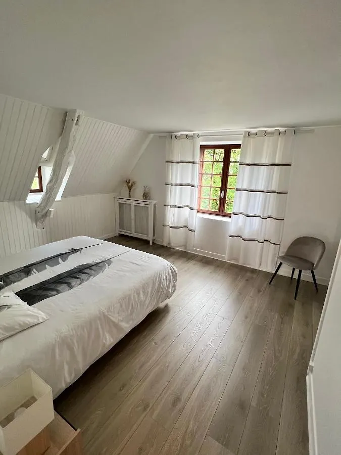 Superbe Gite A La Campagne Avec Grand Jardin Et Spa Prive Balaguier-d'Olt Hébergement de vacances